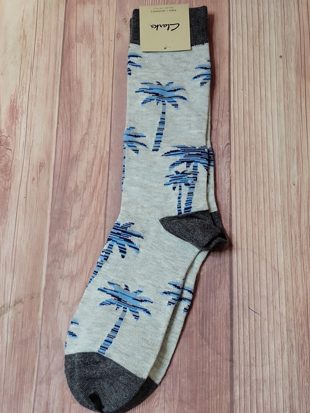 Clarks Light Gray Crew Socks with Blue Palm Tree Design